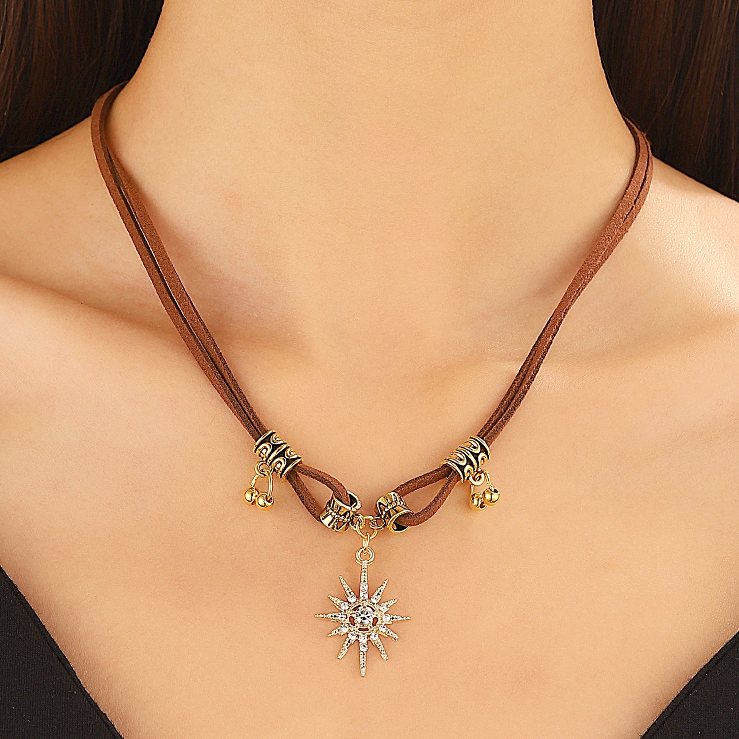 Wholesale Women' s eight-pointed star brown leather necklace